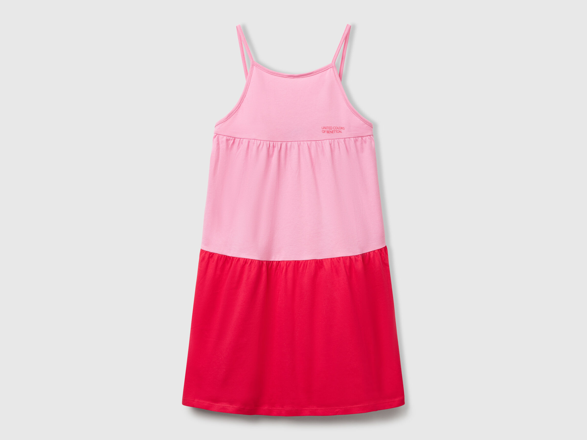 Robe ample à volant
