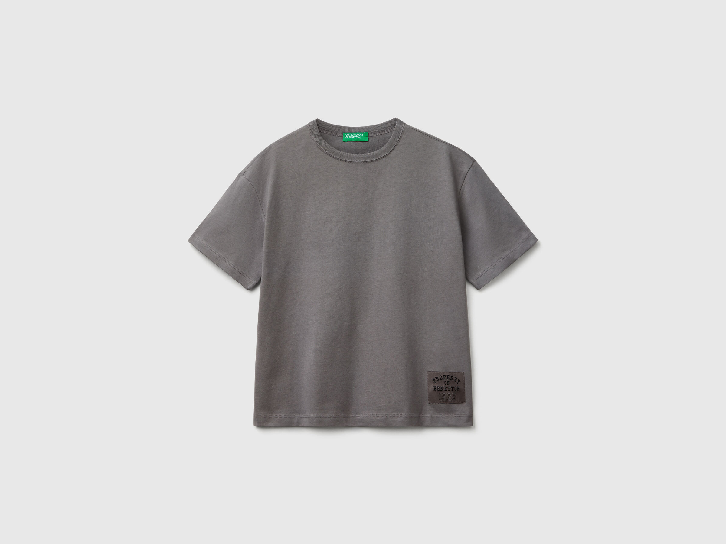 T-shirt avec logo surdimensionné