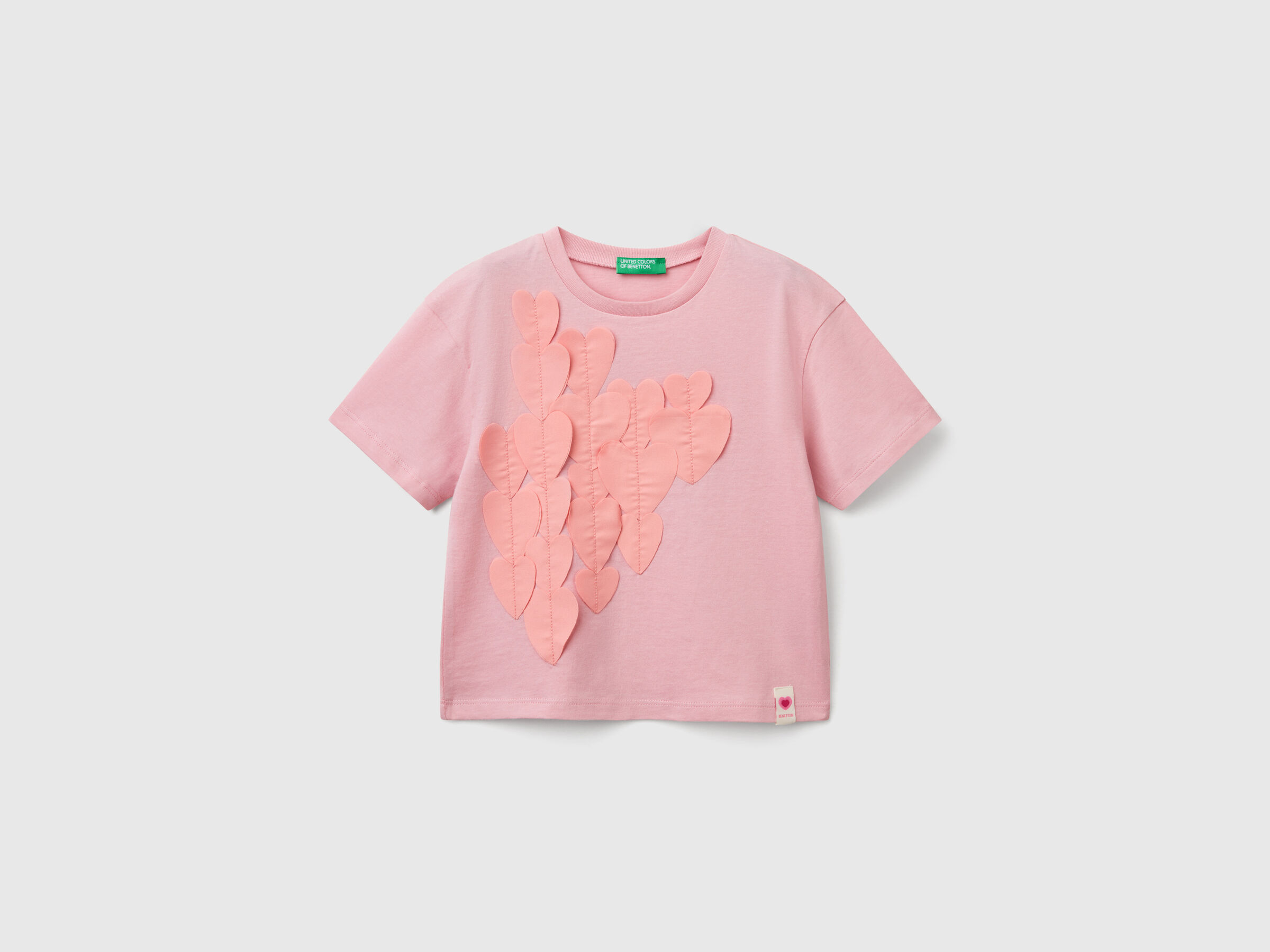 T-shirt avec applications