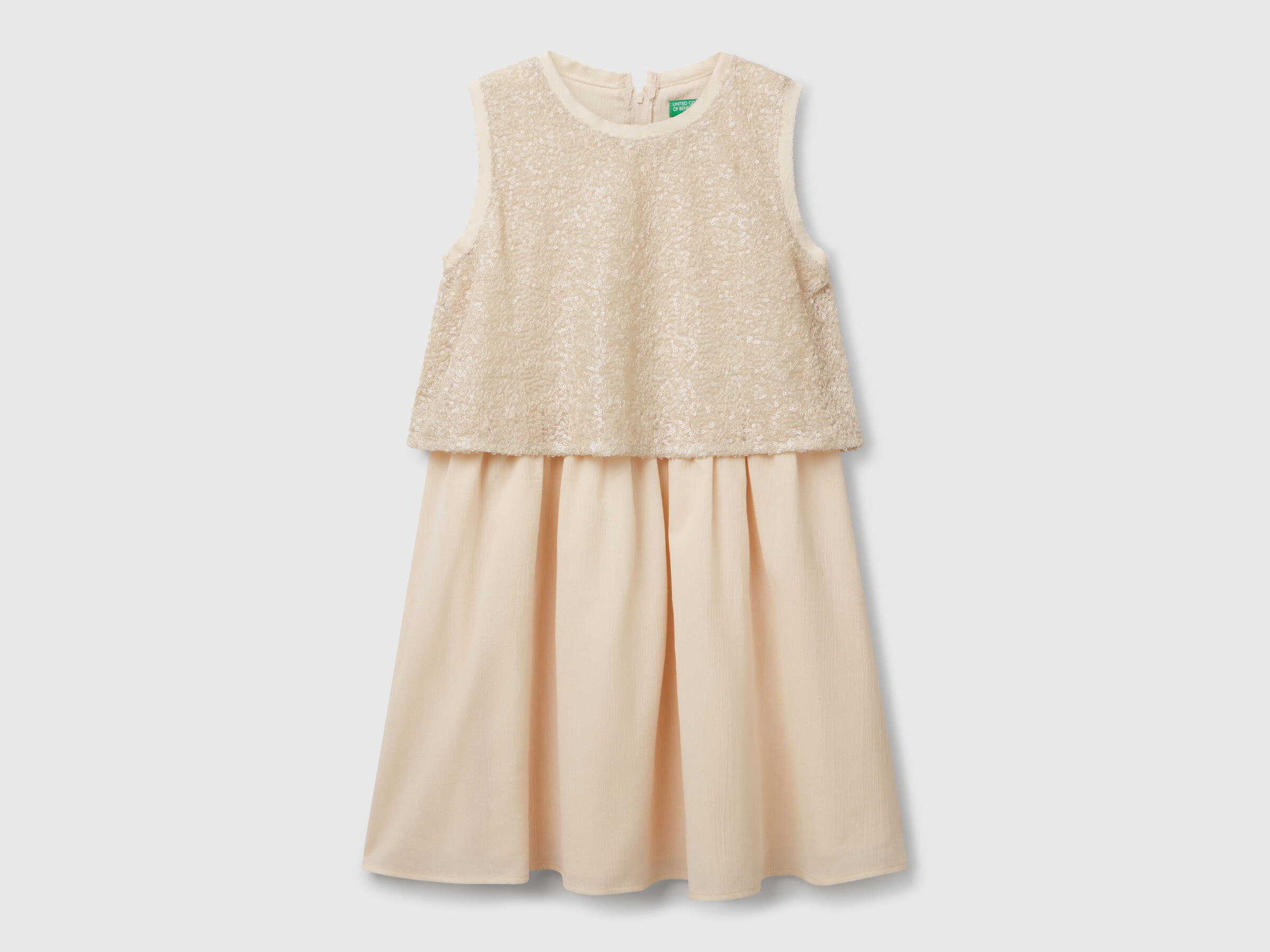 Robe à paillettes