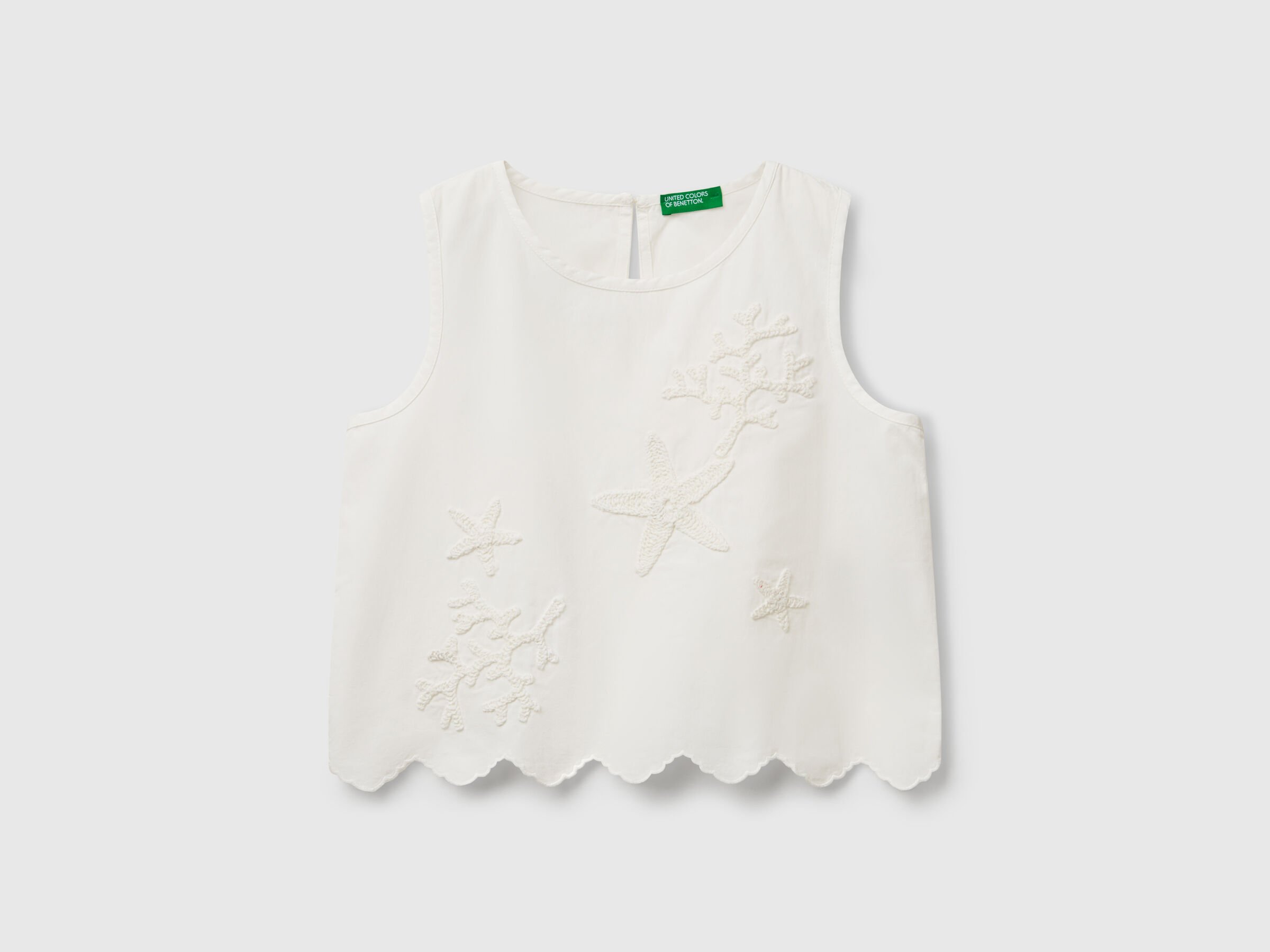 Top avec patch au crochet